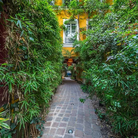 Apartment Les Patios Du Marais 1 *